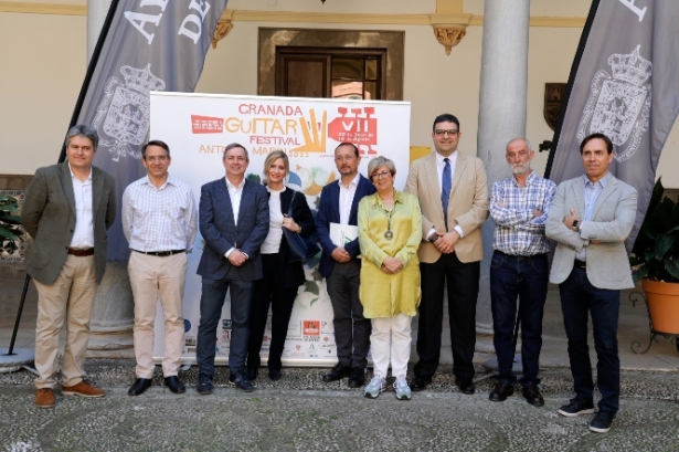 Presentación del festival de la guitarra (JAVIER ALGARRA / AYUNTAMIENTO) Presentación del festival de la guitarra (JAVIER ALGARRA / AYUNTAMIENTO)