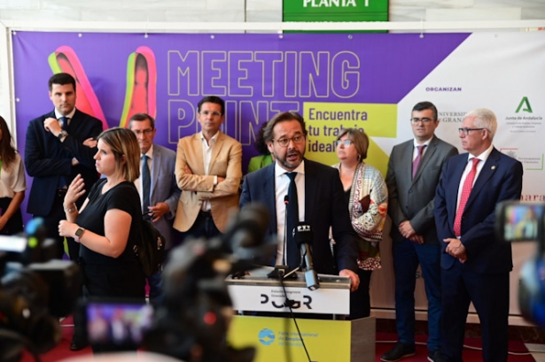 Inauguración de la III Feria Internacional de Empleo de Granada (JUNTA)