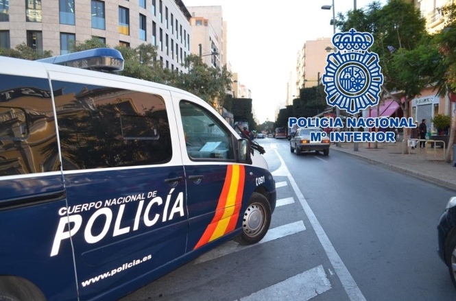 Vehículo de la Policía Nacional (POLICÍA NACIONAL)