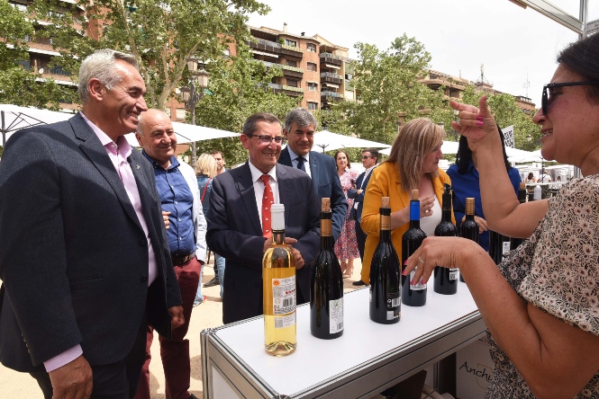 Inauguración de la Feria del Vino (AYTO. GUADIX)