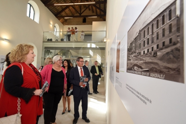 Visita a la exposición (R. MARTÍNEZ / DIPGRA) Visita a la exposición (R. MARTÍNEZ / DIPGRA)