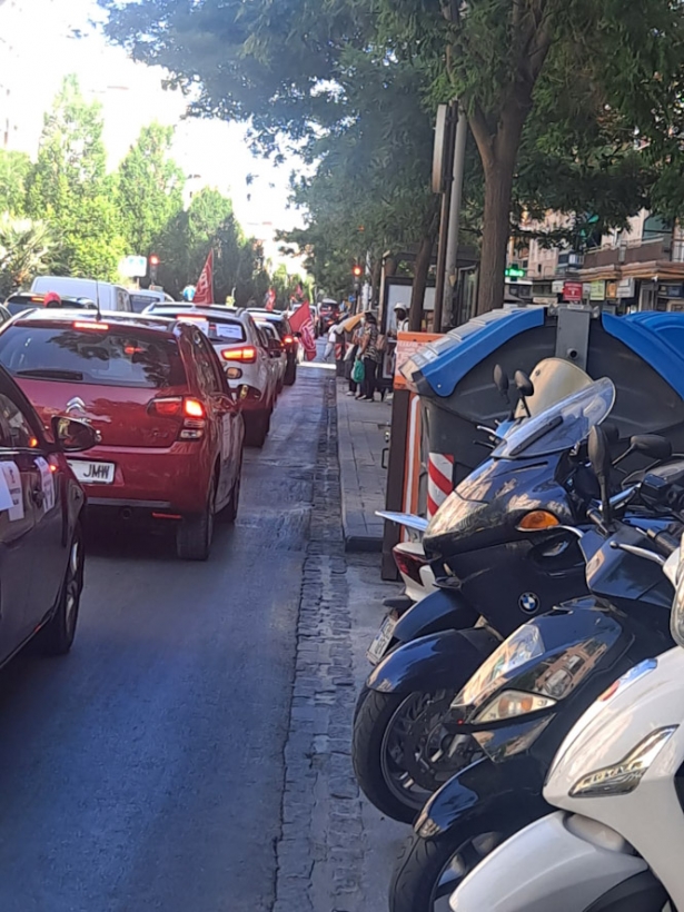 Imagen de la caravana (UGT)