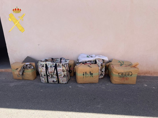 Paquetes incautados (GUARDIA CIVIL)