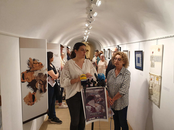 Inauguración de la exposición (AYTO. GUADIX)