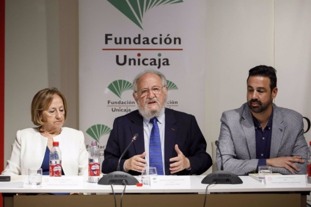 Fundación Unicaja presenta el libro `El asociacionismo musical en Granada` (FUNDACIÓN UNICAJA) Fundación Unicaja presenta el libro `El asociacionismo musical en Granada` (FUNDACIÓN UNICAJA)