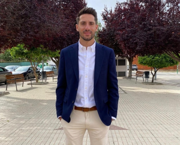 El candidato del PP en Huétor Tájar, Esteban Ruiz (PP) 
