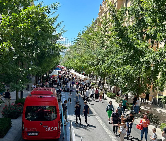 (día sin coche en Gran Vía (AYUNTAMIENTO DE GRANADA)
