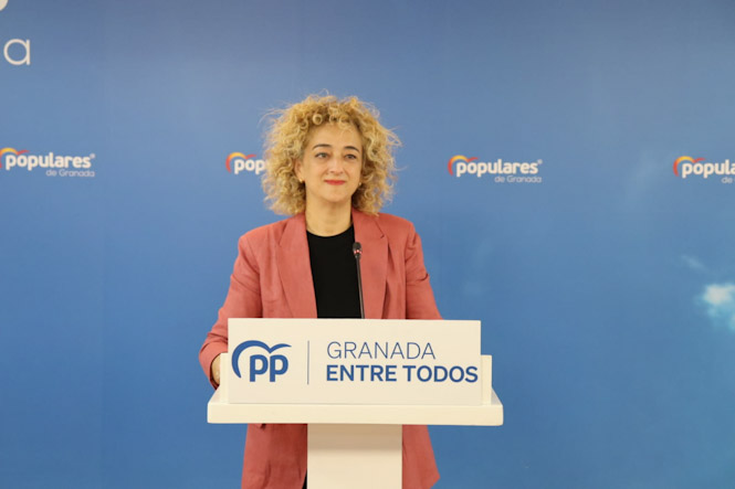 La parlamentaria andaluza del PP, Rosa Fuentes (PP)