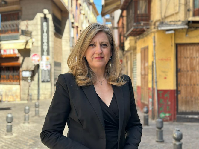 La candidata de Vox a la alcaldía de Granada, Beatríz Sánchez (VOX)
