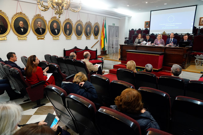Imagen de archivo de un acto del Colegio de Abogados (ICAGR) / ÁRCHIVO)