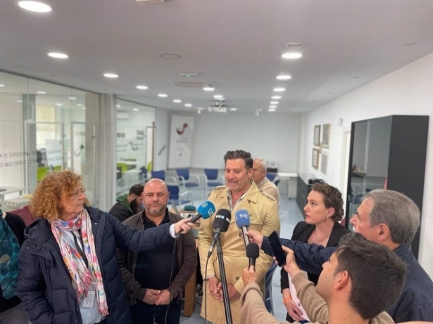 CS visita la sede de Asogra de cara al 28M (CS) 