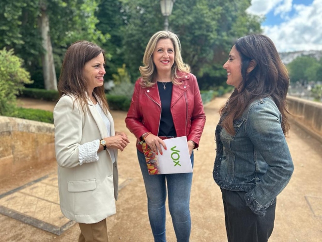 Beatriz Sánchez Agustino, candidata de VOX a la Alcaldía de Granada (VOX)