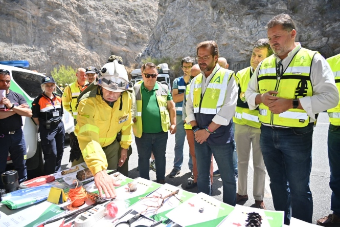 Simulacro de incendio forestal en Almuñécar (JUNTA)
