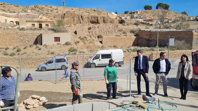 El delegado del Gobierno en Andalucía, Pedro Fernández, visita Valle de Zalabí (DELEGACIÓN DEL GOBIERNO DE ANDALUCÍA)