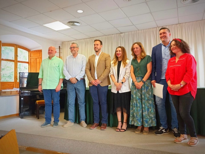 (AYUNTAMIENTO FUENTE VAQUEROS) 