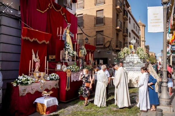 Altar en Santa Fe (AYTO. SANTA FE (