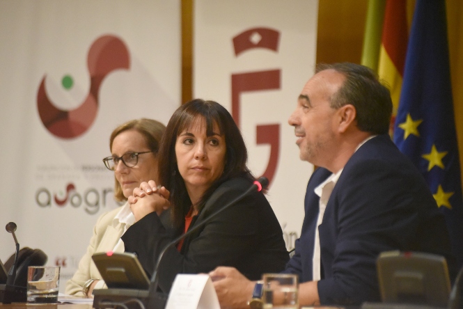 Acto por el Día Nacional de la Lengua de Signos Españolas (R. MARTÍNEZ / DIPGRA)