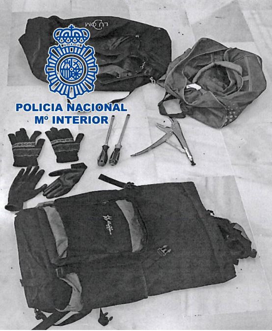 Material robado (POLICÍA NACIONAL) Material robado (POLICÍA NACIONAL)