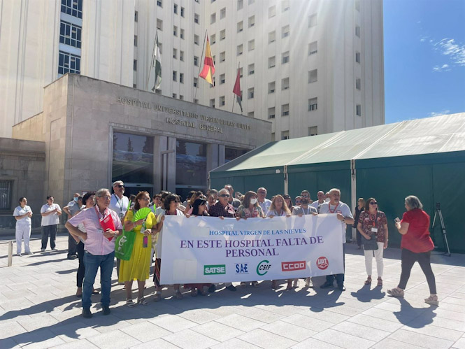 Concentración este miércoles en el Hospital Virgen de las Nieves para demandar más personal (CCOO)