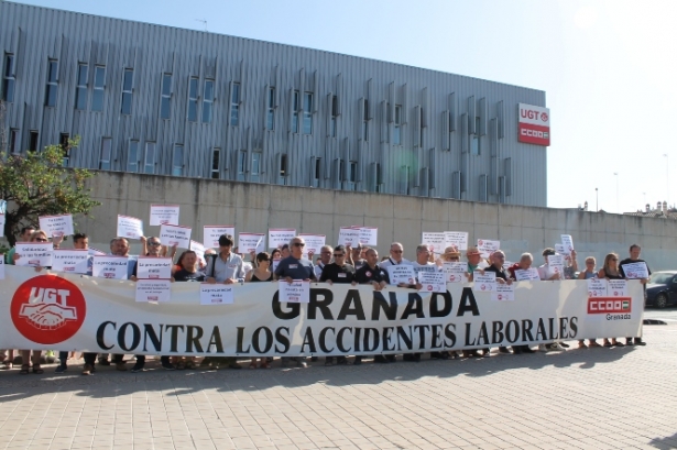 Imagen de la concentración (CCOO) Imagen de la concentración (CCOO)