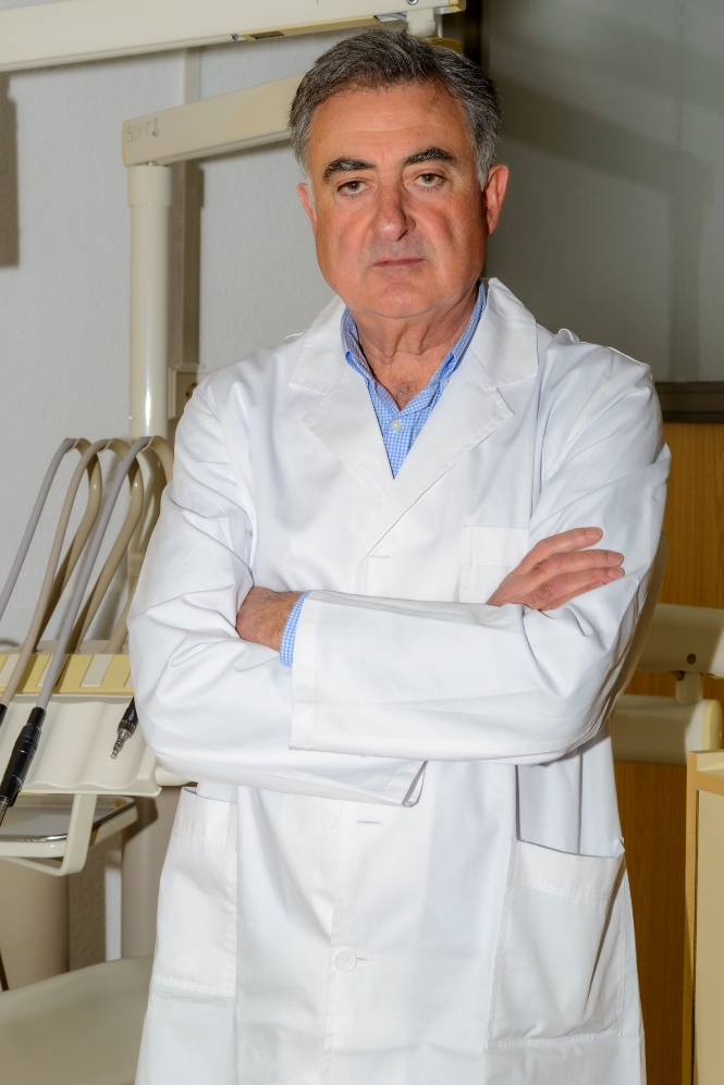 Miguel Ángel González Moles (IBS. GRANADA) 