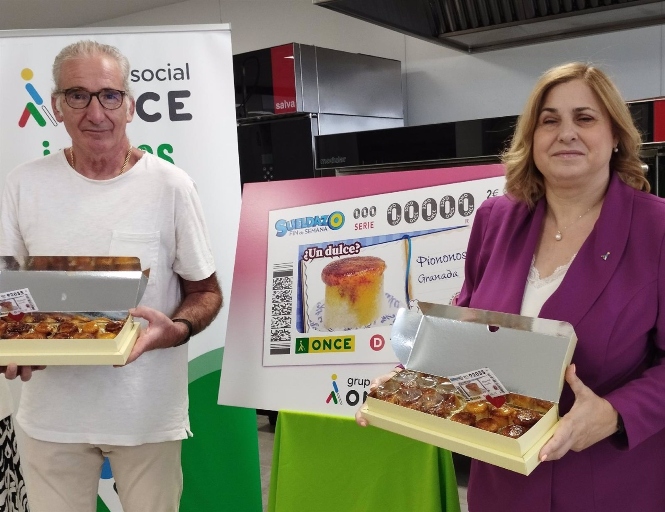 Presentación del cupón dedicado al pionono granadino (ONCE) 