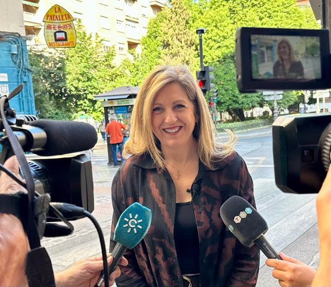 La portavoz del grupo municipal de Vox en el Ayuntamiento de Granada, Beatriz Sánchez Agustino (VOX)