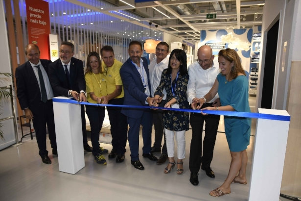 Inauguración de la tienda IKEA en Granada)