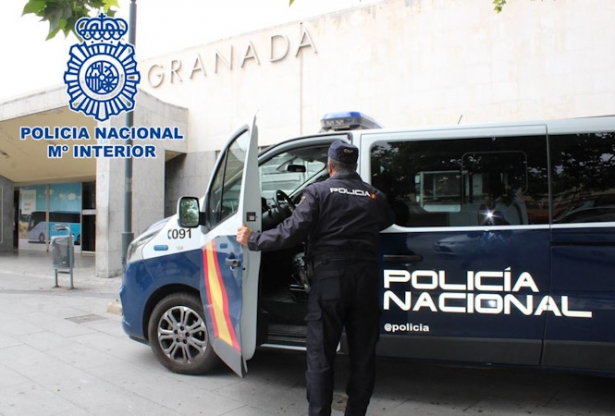 Agente de la Policía Nacional (POLICÍA NACIONAL) Agente de la Policía Nacional (POLICÍA NACIONAL)