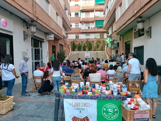 (LANJARÓN MIRA AL MUNDO) (LANJARÓN MIRA AL MUNDO)