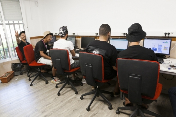 (FUNDACIÓN CAJA RURAL)