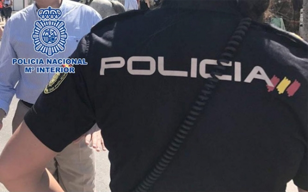 Agente de la Policía Nacional (POLICÍA NACIONAL) Agente de la Policía Nacional (POLICÍA NACIONAL)