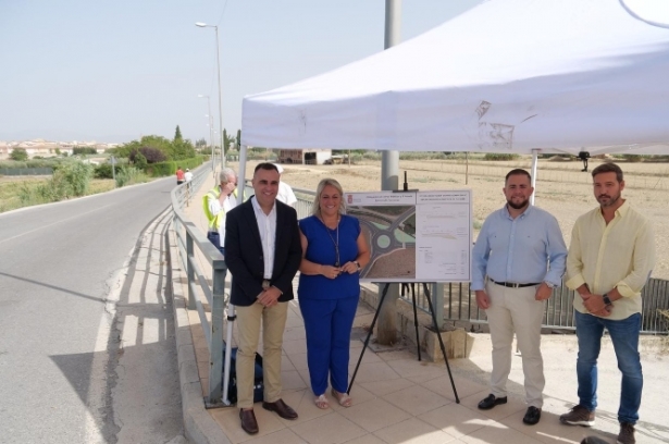 Imagen de la visita a Las Gabias (DIPGRA) 