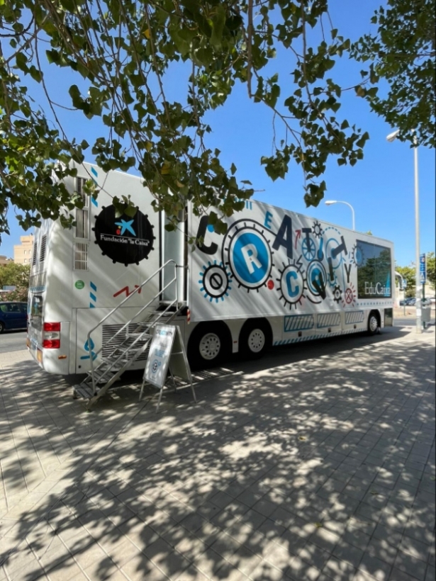 Bus `Creactivity` (AYTO. GRANADA) 