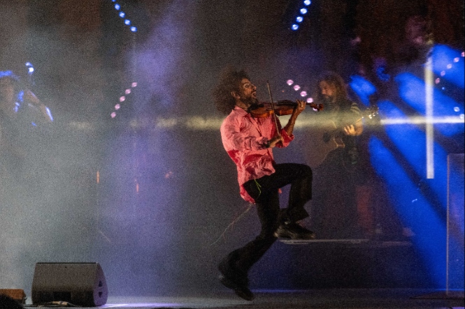 Concierto de Ara Malikian (1.001 MÚSICAS) 