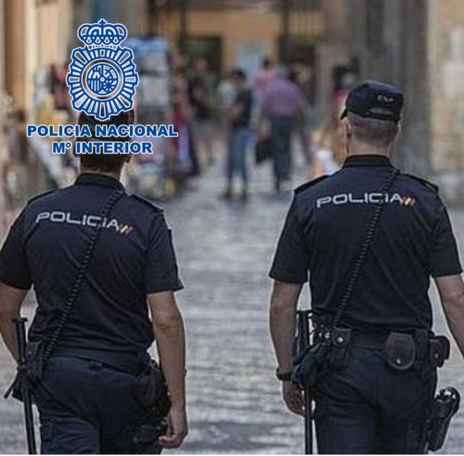 Agentes de la Policía Nacional (POLICIA NACIONAL)