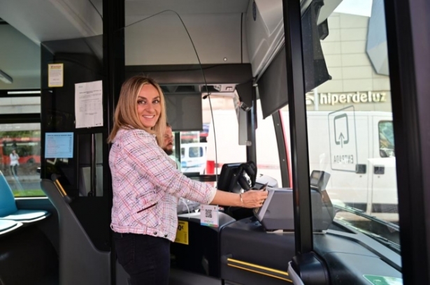 La alcaldesa de Granada, Marifrán Carazo (AYTO. GRANADA)