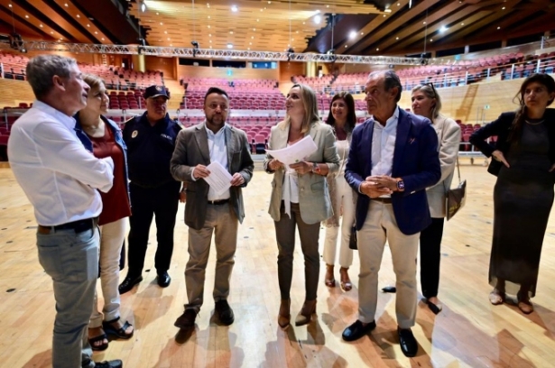 Imagen de la visita al Palacio de Congresos (AYUNTAMIENTO GRANADA)