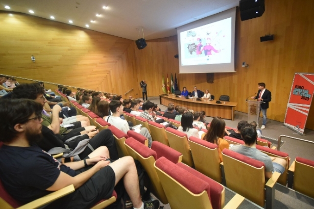 Foro Juventud con Futuro (CÁMARA GRANADA)