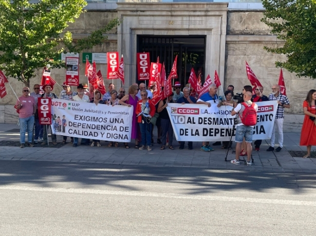(UGT) (UGT)