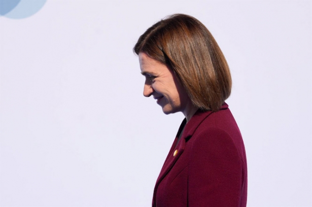 La presidenta de Moldavia, Maia Sandu, a su llegada a la reunión de la Comunidad Política Europea (CPE) en Granada (FRANCISCO J. OLMO - EUROPA PRESS)