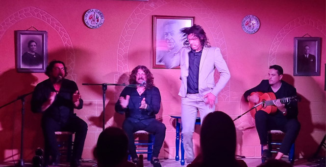 inauguración de la nueva temporada de la Peña Flamenca `Frasquito Yerbabuena` de Cúllar Vega (AYTO. CÚLLAR VEGA)