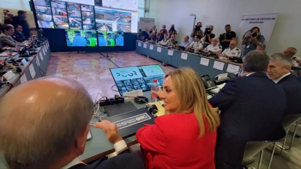 Marifrán Carazo, en primer plano, en la reunión del centro coordinador de seguridad de las cumbres europeas, el pasado miércoles (PERFIL DE MARIFRÁN CARAZO EN LA RED SOCIAL X)