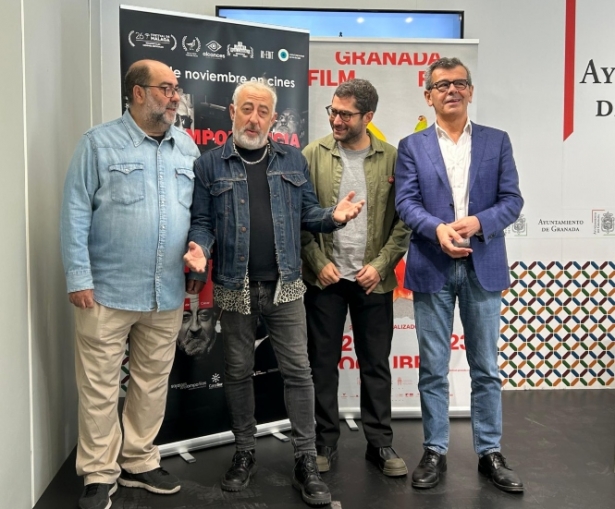 Presentación del corto dedicado al bateria de `Los Planetas` (AYUNTAMEINTO GRANADA)