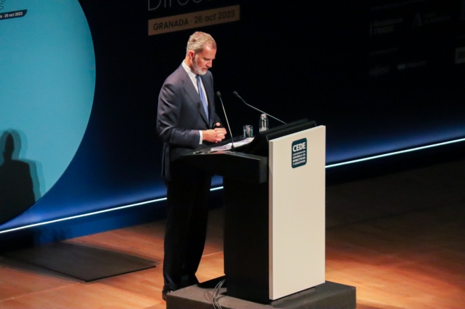 Felipe VI durante la clausura del congreso (CRISTIAN FERNÁNDEZ)