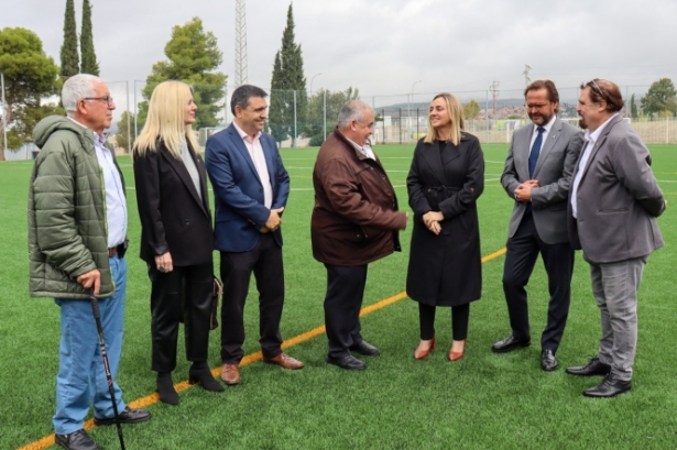Imagen de la visita al Polideprotivo del Parque Nueva Granada (CRISTIAN FERNÁNDEZ)