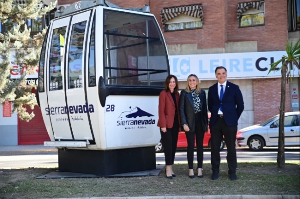 Parada de bus a Sierra Nevada (JUNTA) 