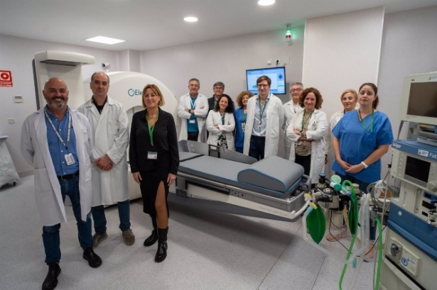 El Hospital Virgen de las Nieves de Granada realiza 300 radiocirugías con el `Gammaknife` (JUNTA DE ANDALUCÍA)