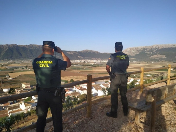 Agentes de la Guardia Civil. Archivo (GUARDIA CIVIL) Agentes de la Guardia Civil. Archivo (GUARDIA CIVIL)