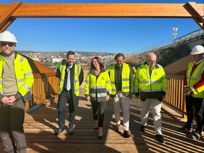Visita a la pasarela de madera (JUNTA) 